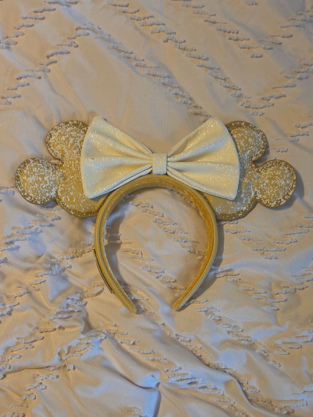 Beignet ALL day Mickey Ears - Like New